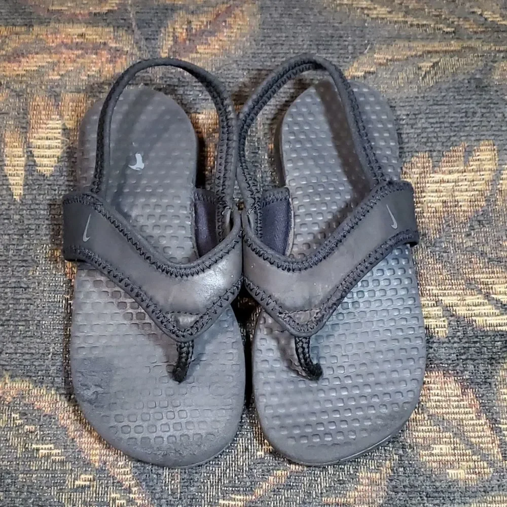 Nike Black Kids Flip Flop Thong Sandals with Heel Strap- Size 10C/16 cm